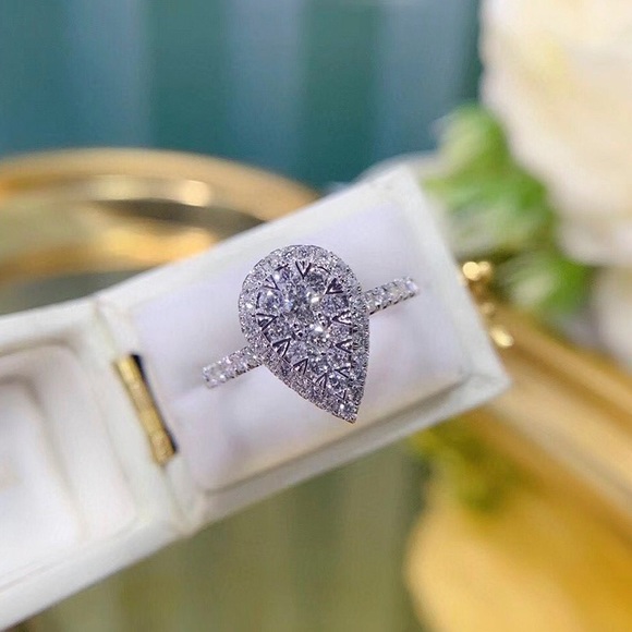 New 925 Silver Delicate Water Drop Pear Engagement Diamond Ring - Picture 6 of 6